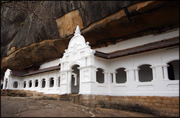 dambulla-grottor-tempel.jpg